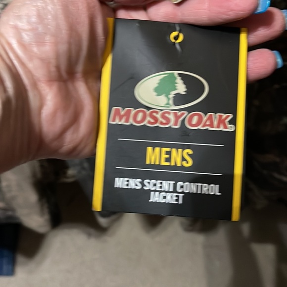 Mens MossyOak Camo Scent Controled Jacket - Picture 7 of 11